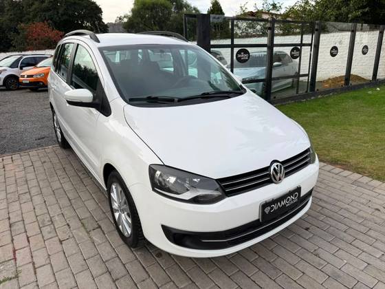VOLKSWAGEN SPACEFOX 1.6 MI TREND 8V FLEX 4P MANUAL VOLKSWAGEN SPACEFOX 1.6 MI TREND 8V FLEX 4P MANUAL